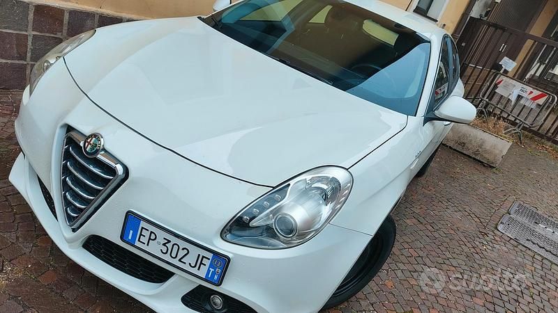 Usata Alfa Romeo Giulietta 2013 Bianco Berlina
