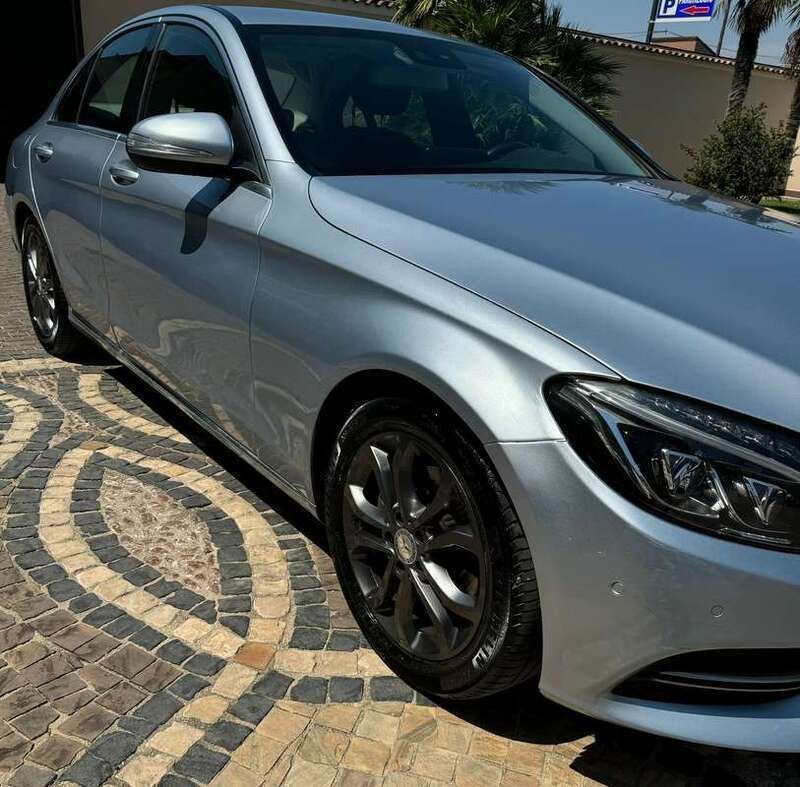 Usata Mercedes C220 170 CV (125 kW) 2015 Grigio Berlina