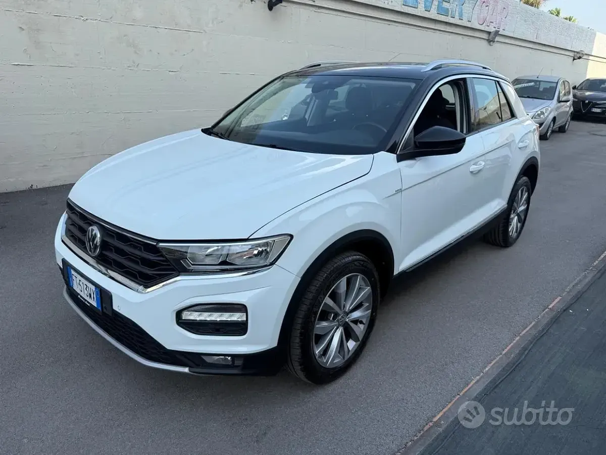 Usata VW T-Roc 116 CV (85 kW) 2019 Bianco SUV