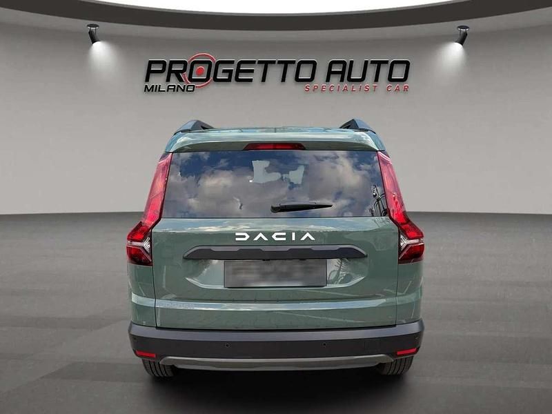 Usado Dacia Jogger Expression 101 CV (74 kW) 2025 Other Monovolumen