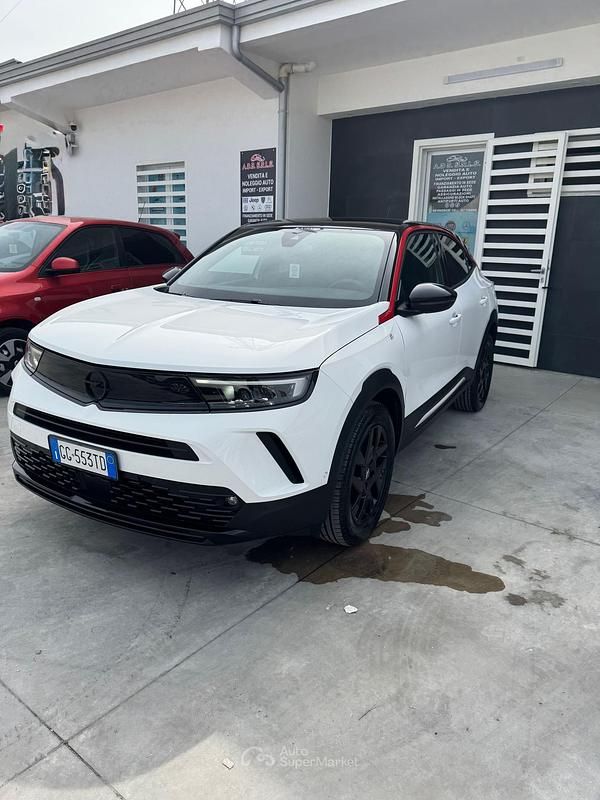 Usata Opel Mokka GS Line 101 CV (74 kW) 2022 Bianco SUV