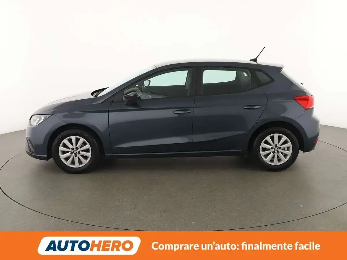 Usata Seat Ibiza Style 95 CV (69 kW) 2021 Grigio Utilitaria