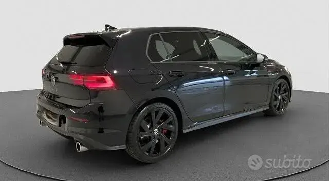 Usata VW Golf VIII GTI 245 CV (180 kW) 2024 Nero Berlina