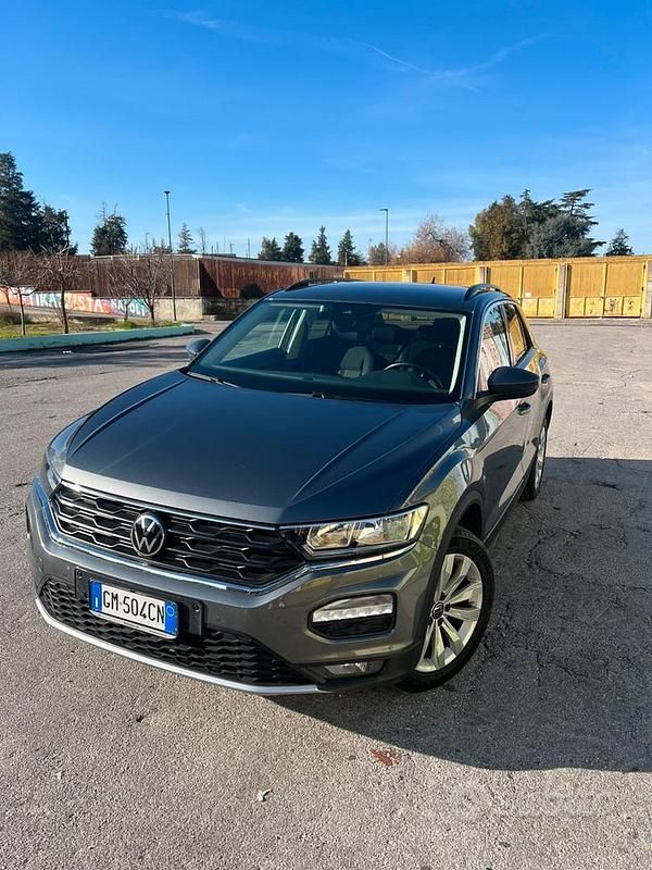Usata VW T-Roc 115 CV (84 kW) 2021 SUV