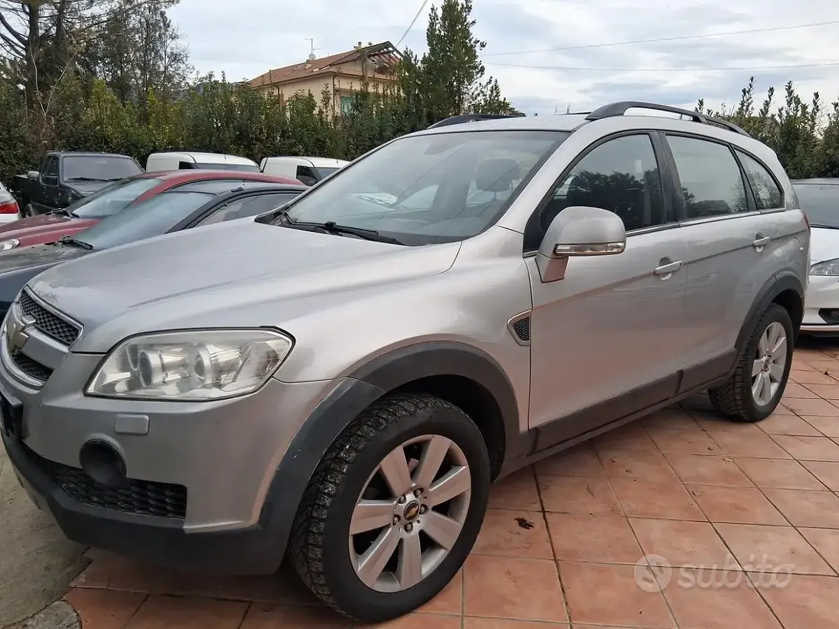 Usata Chevrolet Captiva LS 150 CV (110 kW) 2007 SUV