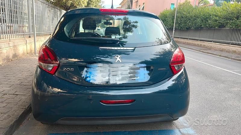 Usata Peugeot 208 Active 82 CV (60 kW) 2017 Grigio Utilitaria