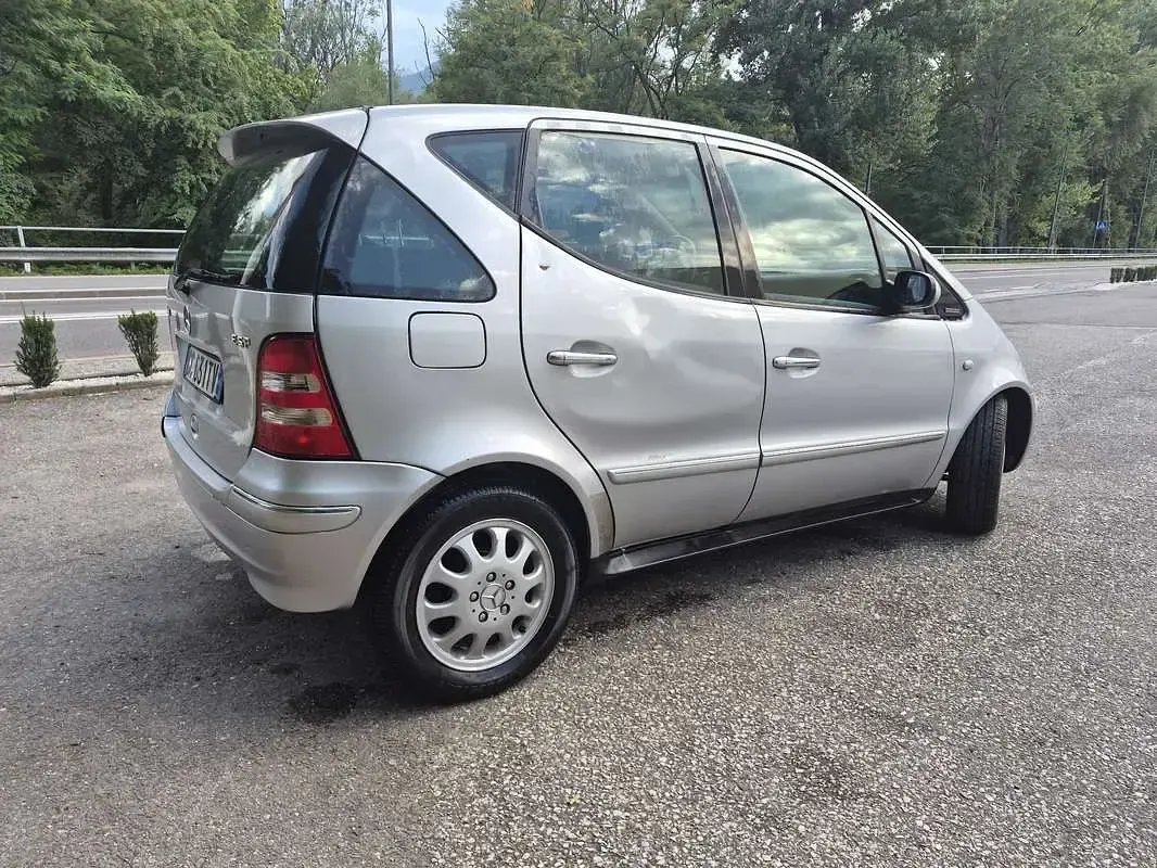 Usata Mercedes A140 Elegance 82 CV (60 kW) 2004 Utilitaria