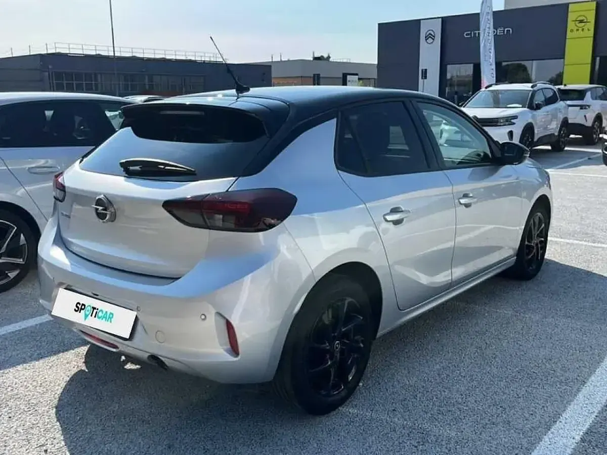 Usata Opel Corsa Design & Tech 75 CV (55 kW) 2023 Argento Utilitaria