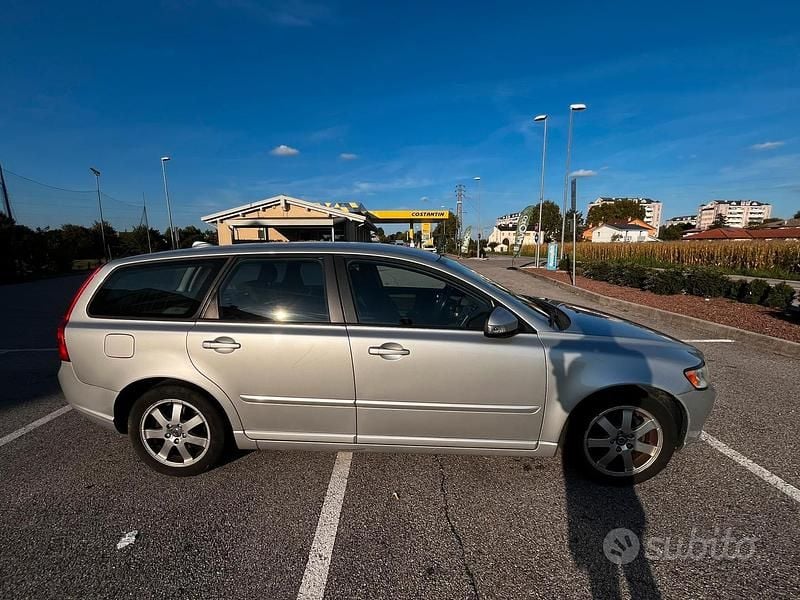 Usata Volvo V50 115 CV (84 kW) 2011 Station wagon