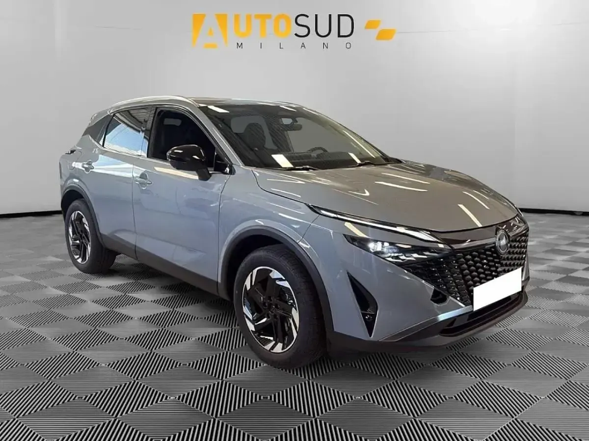 Nuova Nissan Qashqai N-Connecta 158 CV (116 kW) 2026 Grigio SUV
