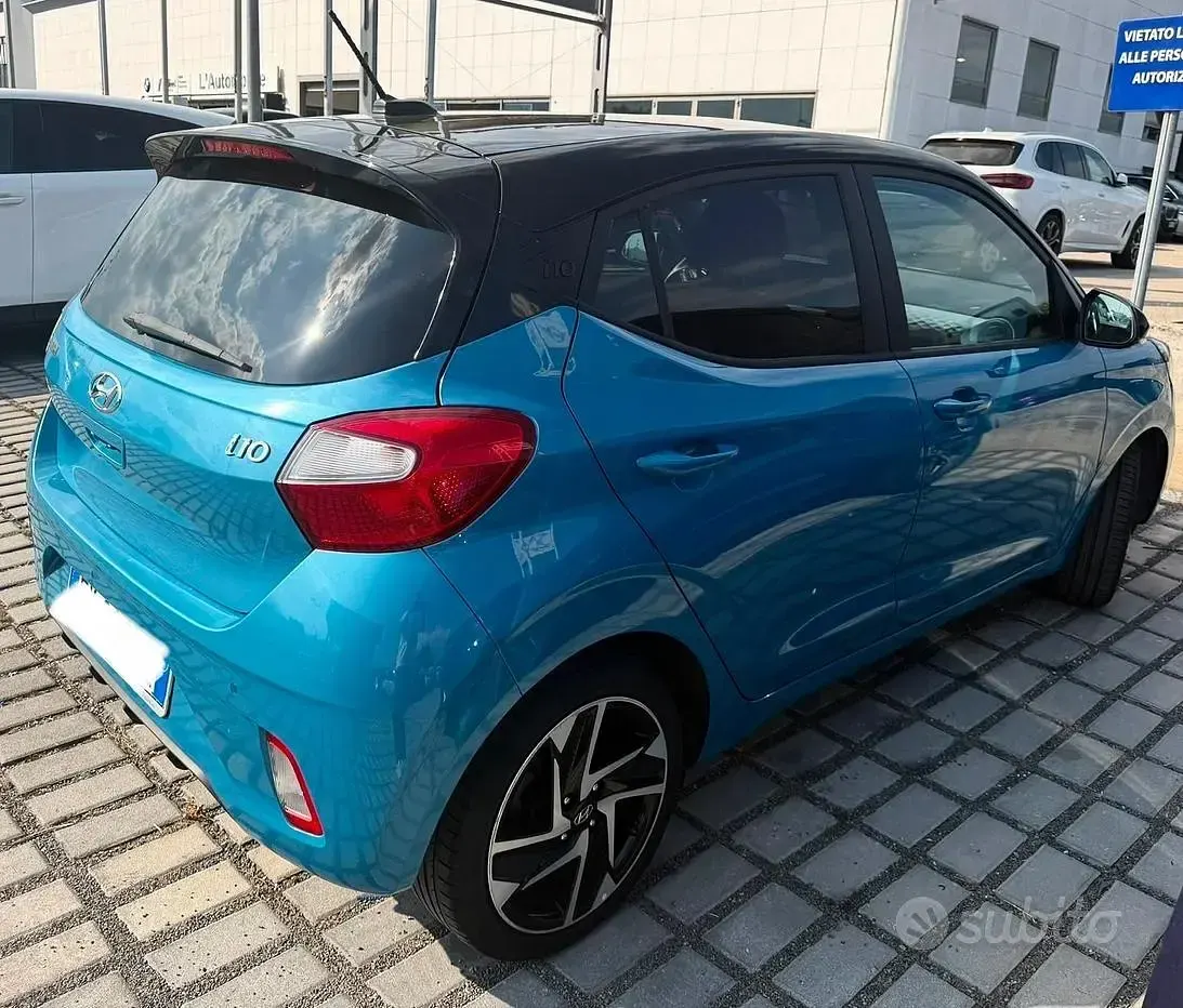 Usata Hyundai i10 Advanced 67 CV (49 kW) 2020 Blu/azzurro Utilitaria