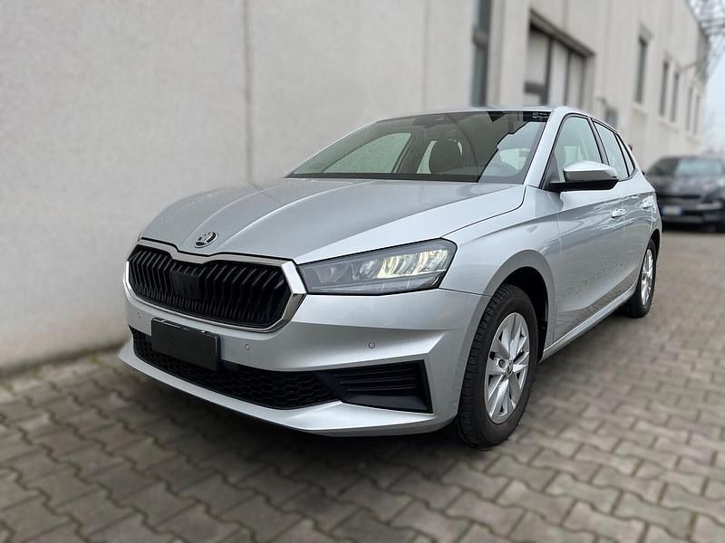 Usata Skoda Fabia 80 CV (58 kW) 2022 Argento Utilitaria
