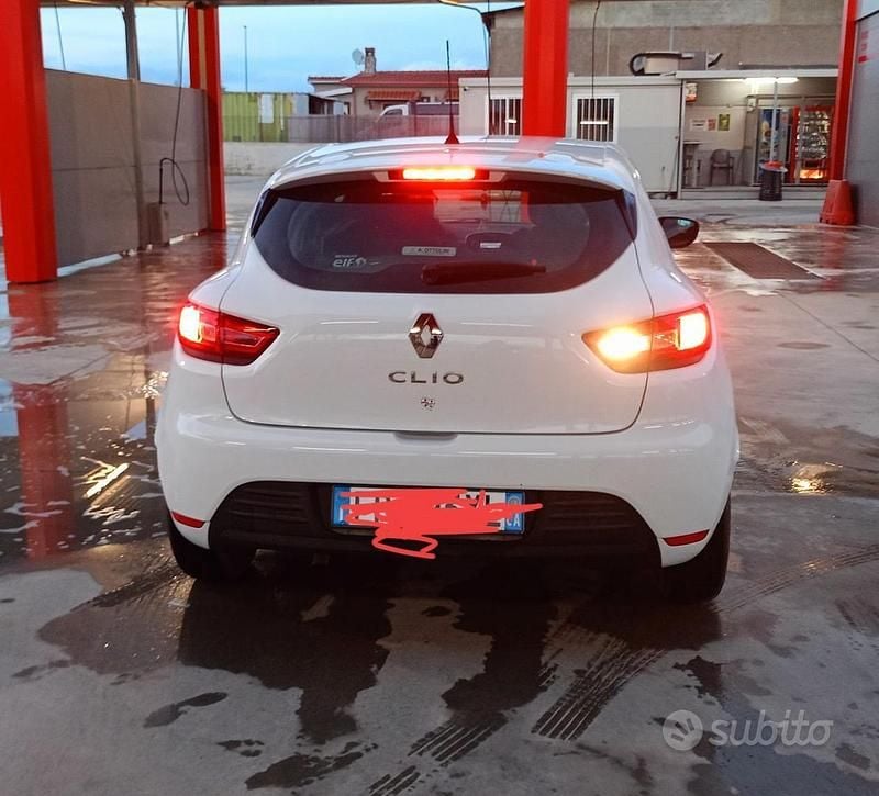 Usata Renault Clio IV 75 CV (55 kW) 2018 Bianco Berlina