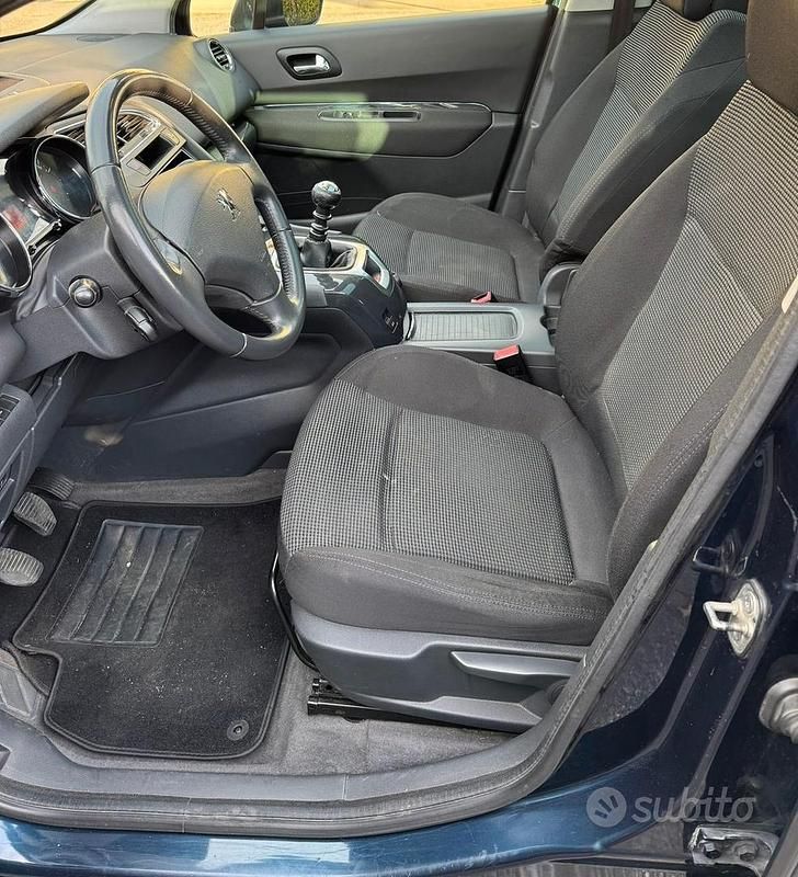 Usata Peugeot 5008 150 CV (110 kW) 2011 Monovolume