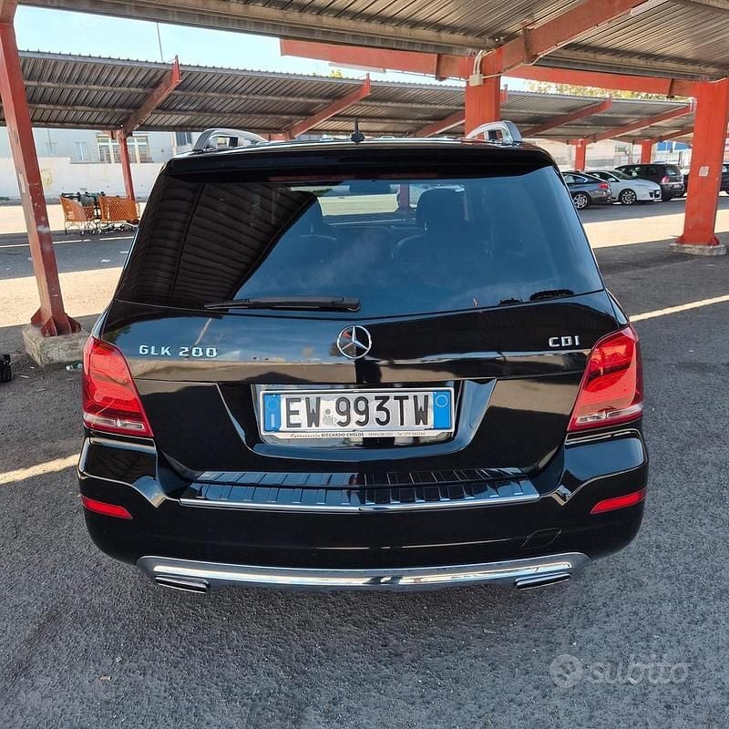 Usata Mercedes GLK200 143 CV (105 kW) 2014 Nero SUV
