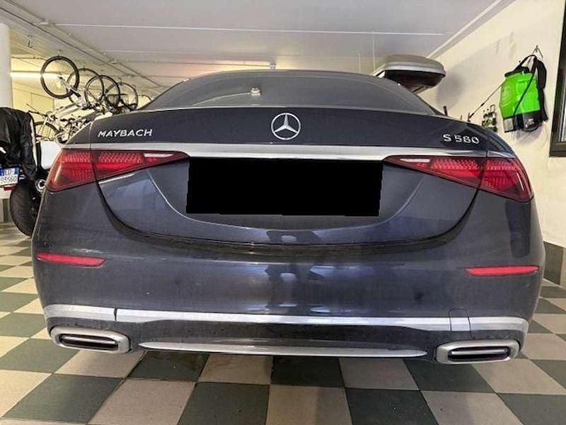 Usata Mercedes S580 Premium Plus 503 CV (369 kW) 2024 Blu/azzurro Berlina