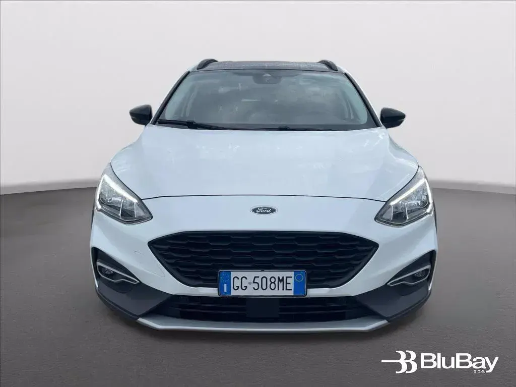 Usata Ford Focus Active 125 CV (91 kW) 2021 Bianco Berlina