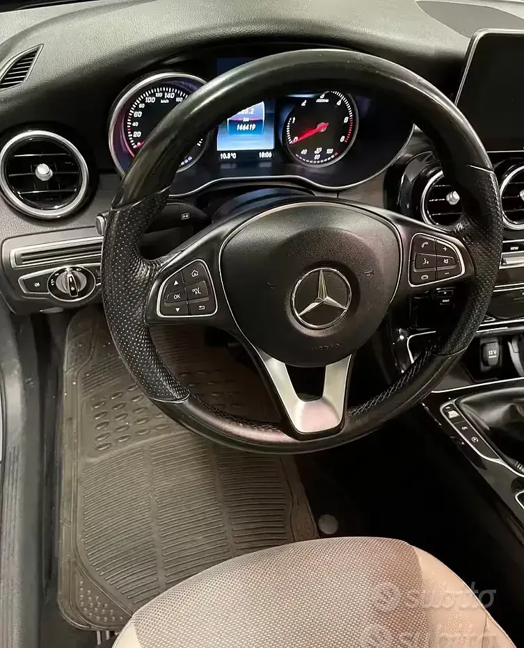 Usata Mercedes C220 170 CV (125 kW) 2014 Berlina