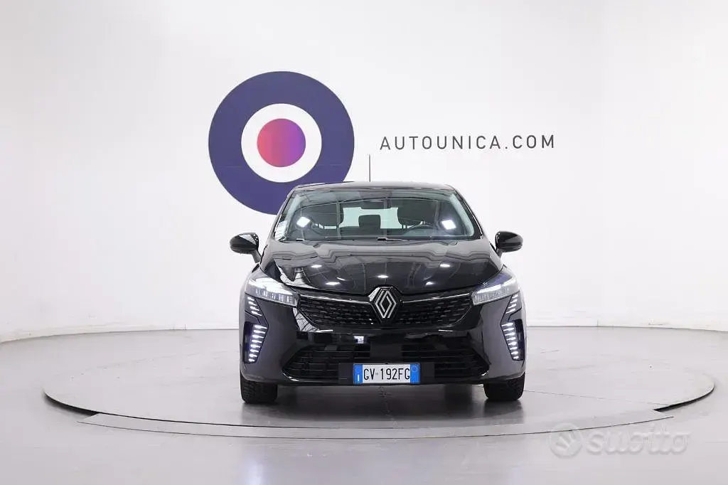 Usata Renault Clio V Evolution 65 CV (47 kW) 2024 Nero Berlina