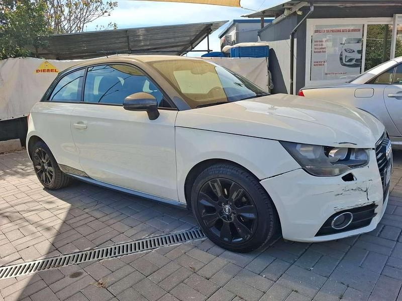 Usata Audi A1 Sportback Attraction 90 CV (66 kW) 2012 Other Utilitaria