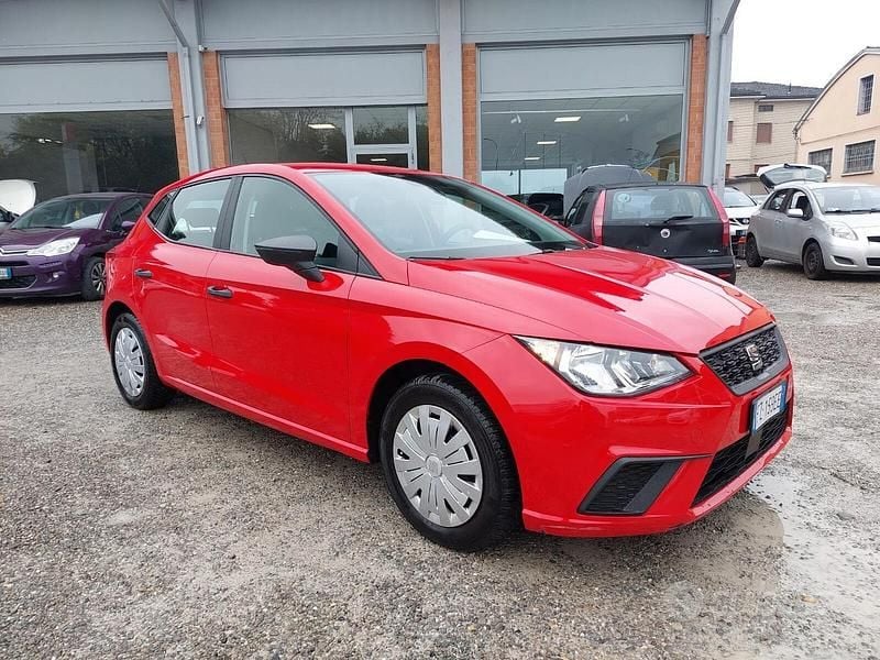Usata Seat Ibiza 90 CV (66 kW) 2019 Rosso Utilitaria