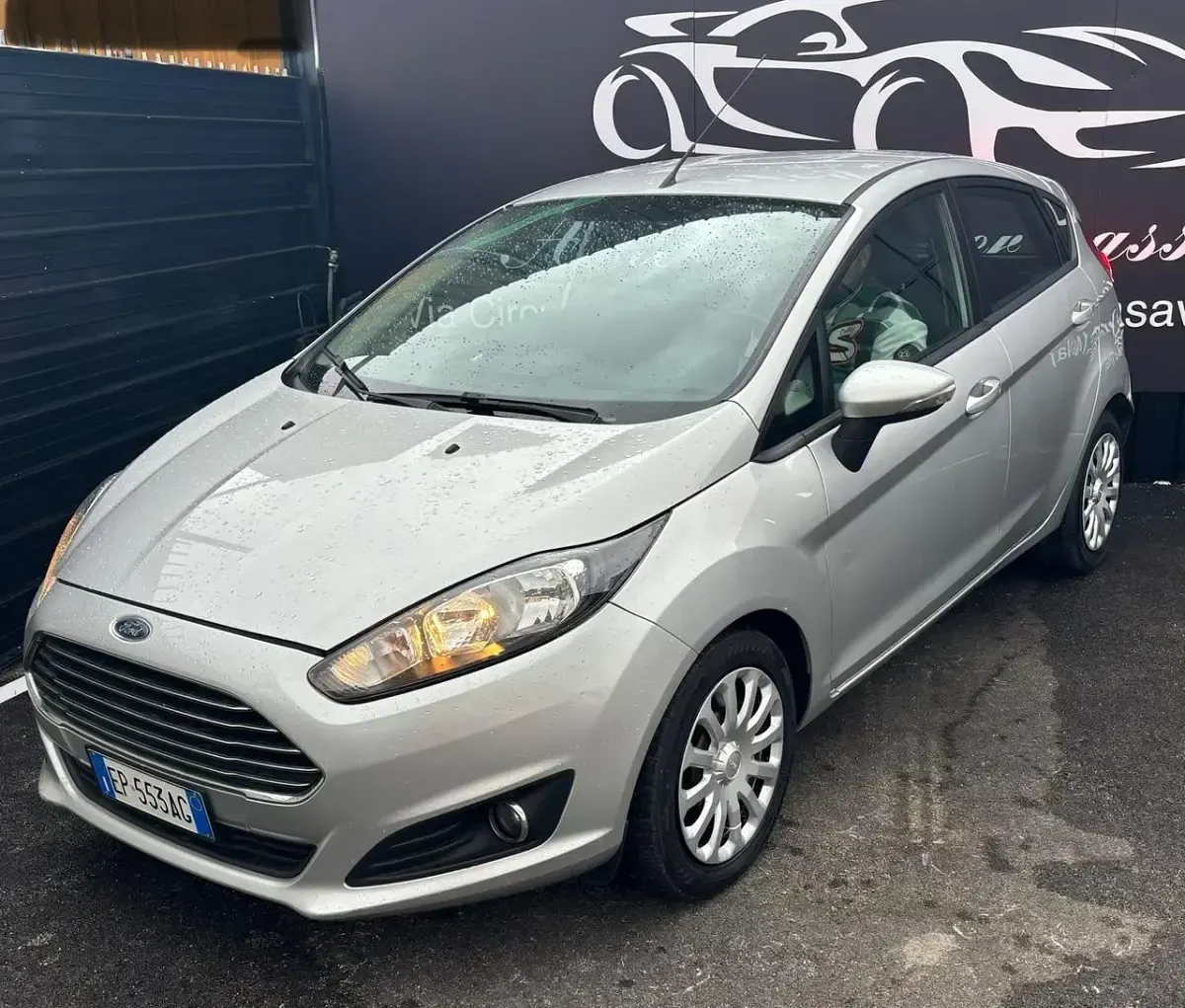 Usata Ford Fiesta Titanium 75 CV (55 kW) 2013 Argento Berlina