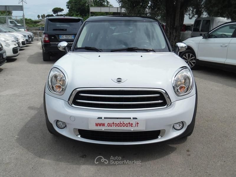 Usata Mini Cooper SD Paceman Business 111 CV (81 kW) 2014 Bianco SUV