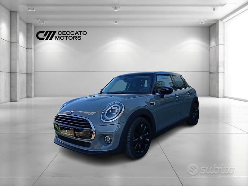 Grigio Usata 2019 Mini Cooper Hype Due volumi | 17.900 € (Buon prezzo) - Immagine 1/4