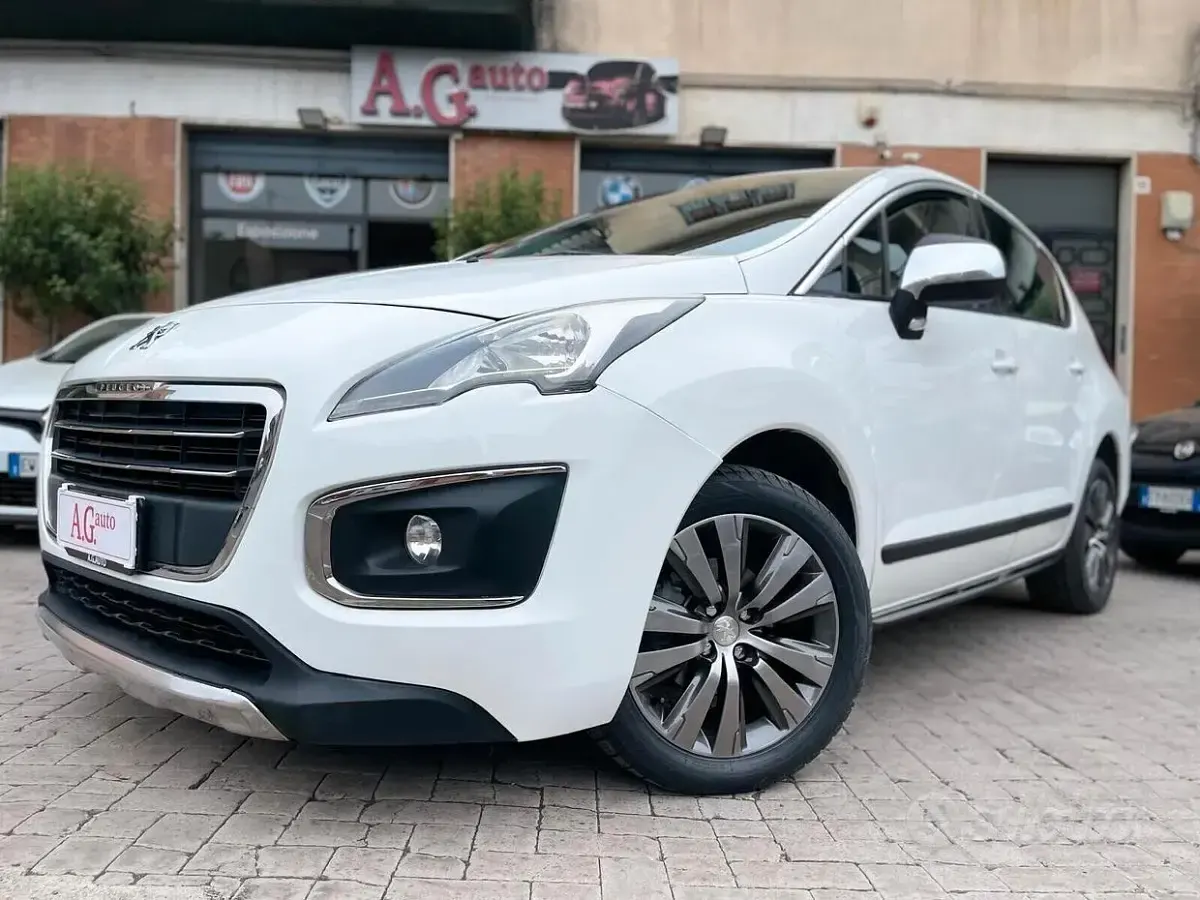 Usata Peugeot 3008 Business-Line 115 CV (84 kW) 2014 Bianco Station wagon