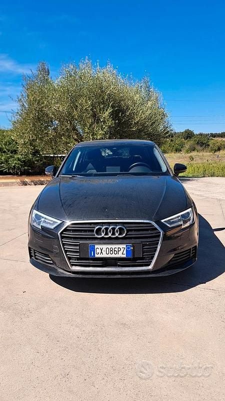 Usata Audi A3 150 CV (110 kW) 2019 Nero Berlina