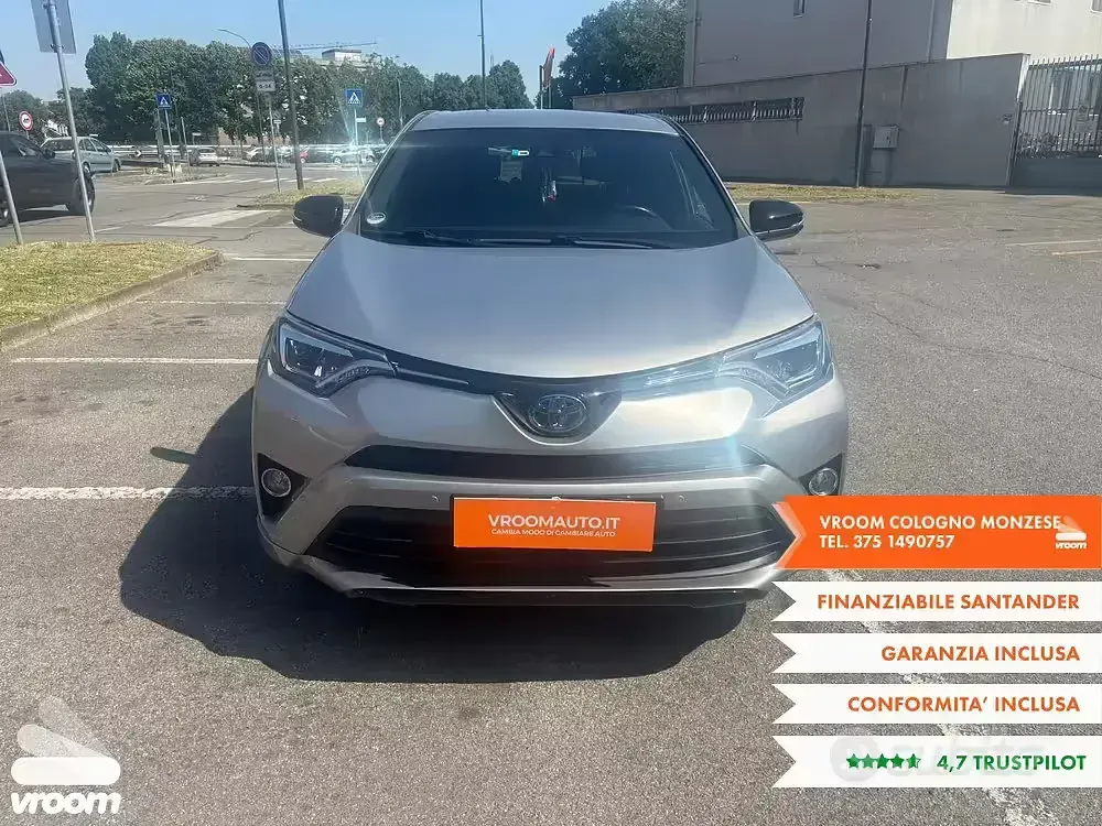 Usata Toyota RAV4 Hybrid 155 CV (114 kW) 2018 Gray SUV