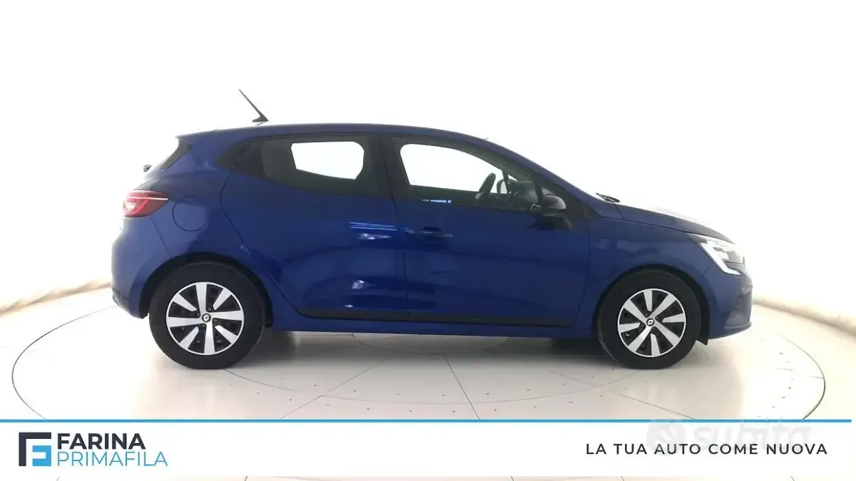 Usata Renault Clio V Equilibre 91 CV (66 kW) 2023 Blu Berlina