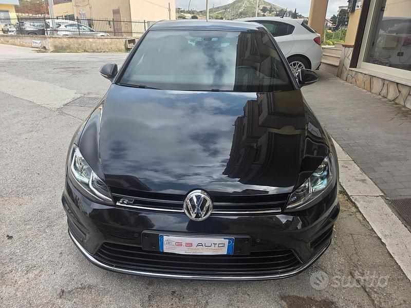 Usata VW Golf VII R-line 110 CV (80 kW) 2016 Nero Berlina