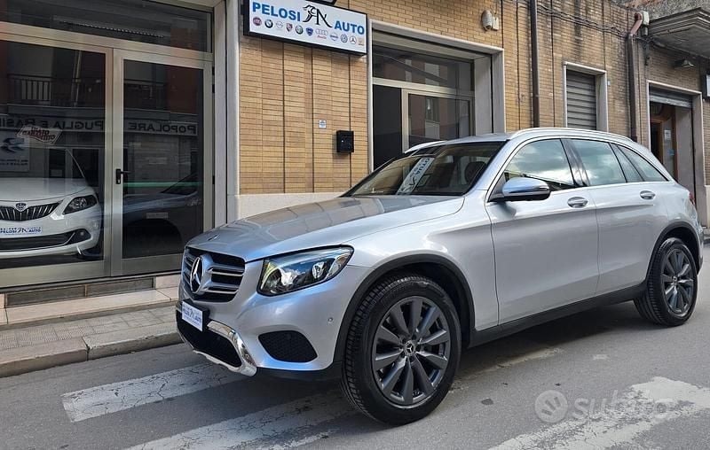 Usata Mercedes GLC250 Exclusive 204 CV (150 kW) 2017 Grigio SUV