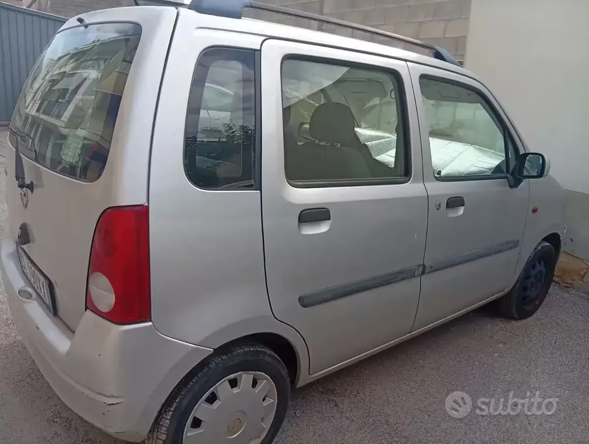 Usata Opel Agila 58 CV (42 kW) 2003 Monovolume