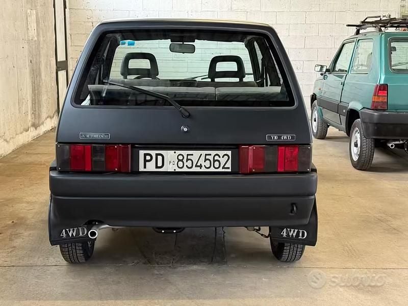 Usata Autobianchi Y10 76 CV (55 kW) 1989 Marrone Utilitaria