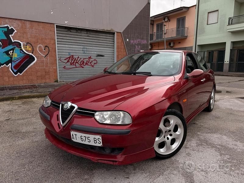 Usata Alfa Romeo 156 120 CV (88 kW) 1998 Rosso Berlina