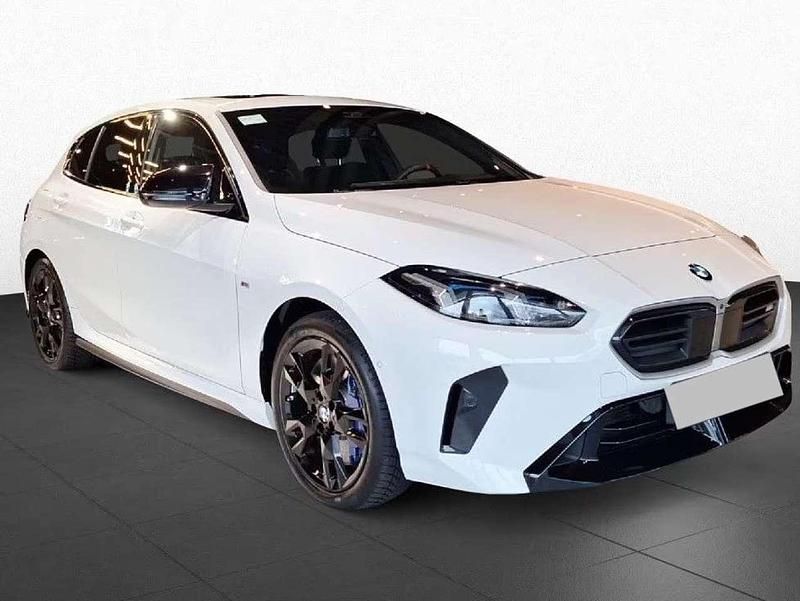 Usata BMW M135 300 CV (220 kW) 2025 Bianco Utilitaria