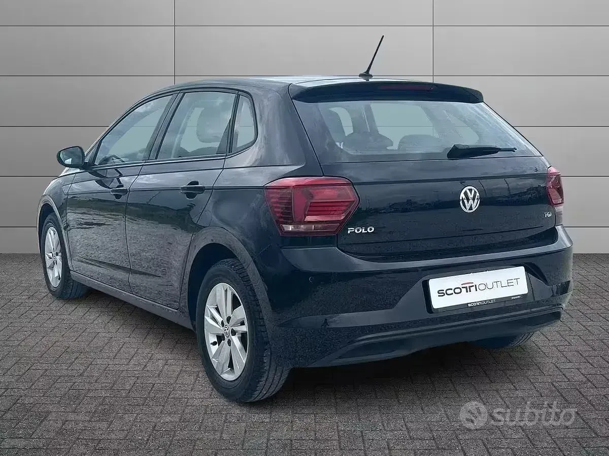 Usata VW Polo Comfortline 90 CV (66 kW) 2020 Black met Utilitaria