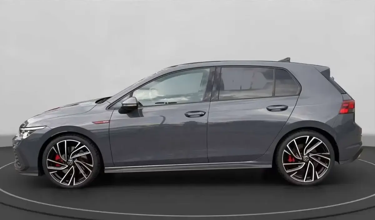 Usata VW Golf VII GTI 245 CV (180 kW) 2021 Grigio Utilitaria