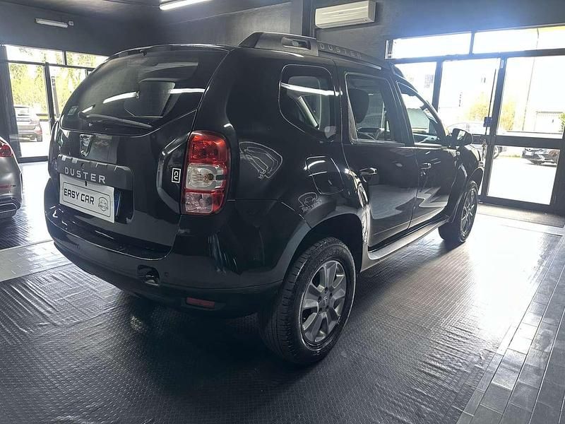 Usata Dacia Duster Black Shadow 114 CV (83 kW) 2017 Nero SUV