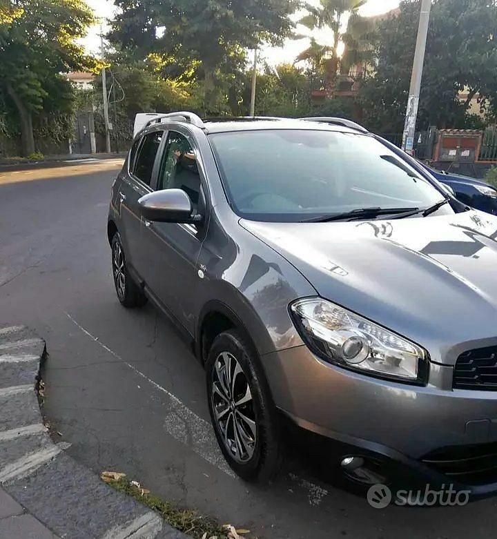 Usata Nissan Qashqai 110 CV (80 kW) 2011 Grigio SUV