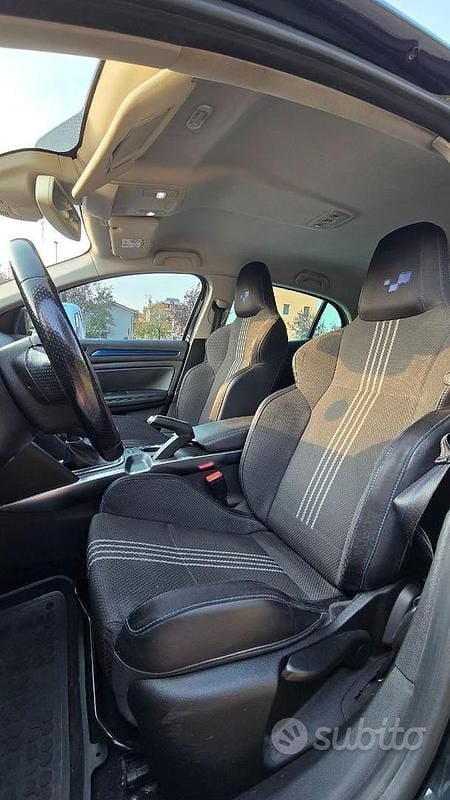 Usata Renault Mégane IV GT 110 CV (80 kW) 2017 Nero Berlina