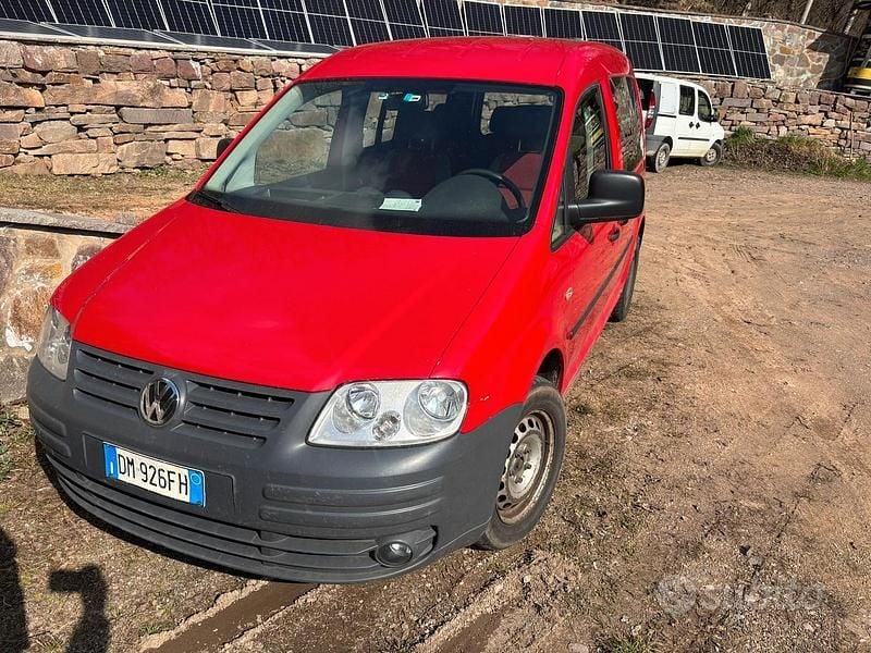 Usata VW Caddy 2007 Rosso Monovolume