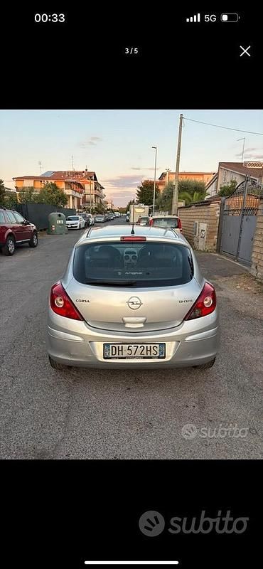 Usata Opel Corsa 69 CV (50 kW) 2007 Grigio Utilitaria