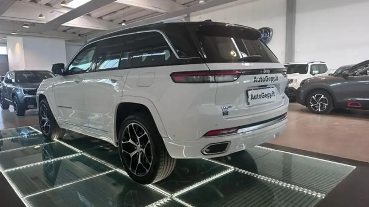 Nuova Jeep Grand Cherokee Summit 272 CV (200 kW) 2025 Bianco SUV