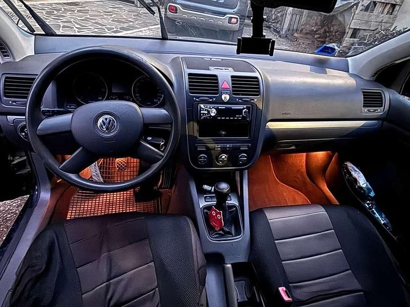 Usata VW Golf IV 140 CV (102 kW) 2004 Nero Berlina