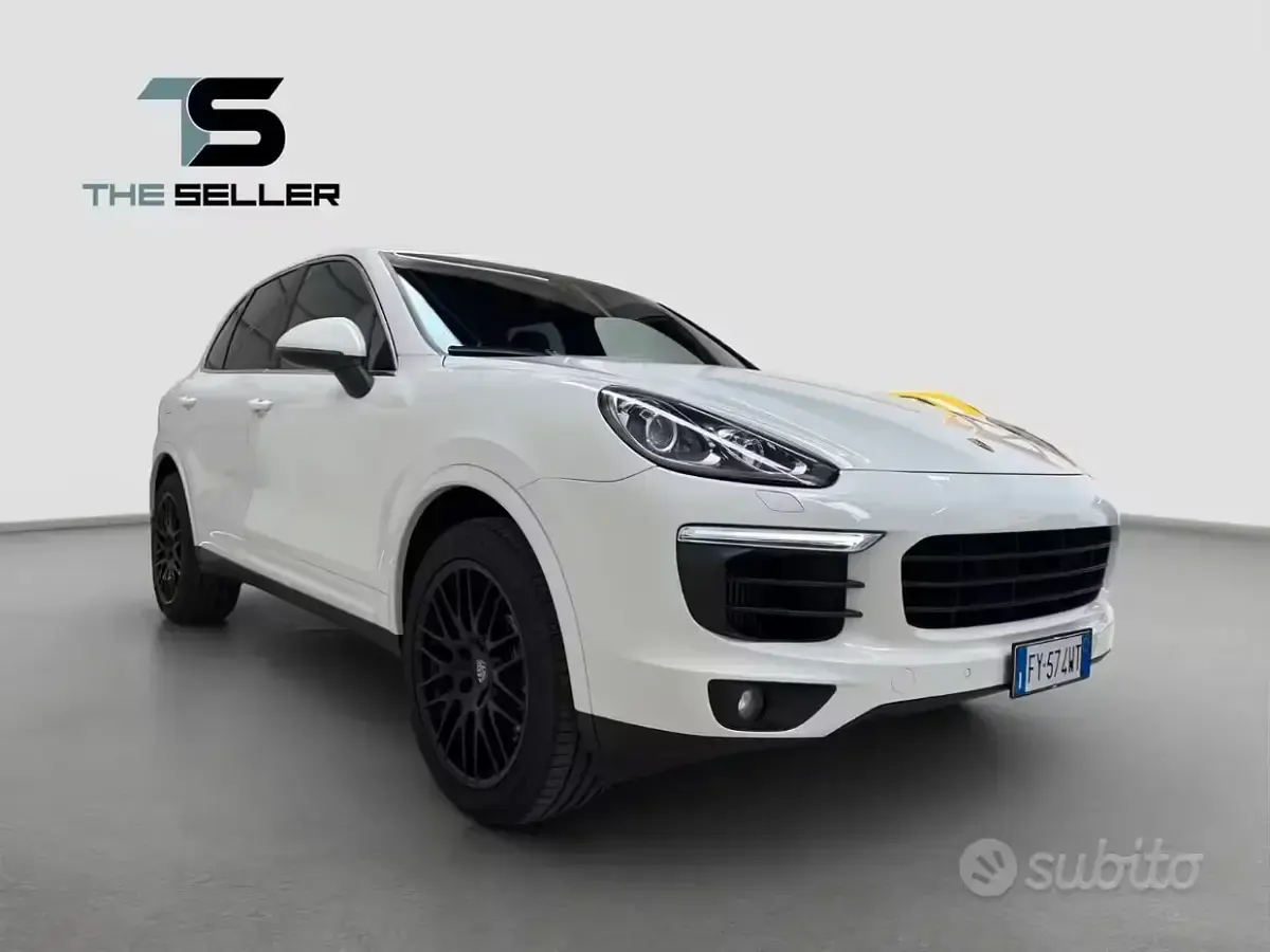 Usata Porsche Cayenne 250 CV (183 kW) 2015 Bianco SUV