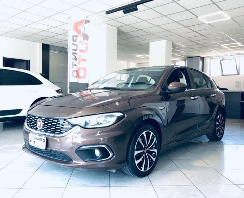 Usata Fiat Tipo Mirror 130 CV (95 kW) 2020 Marrone Berlina