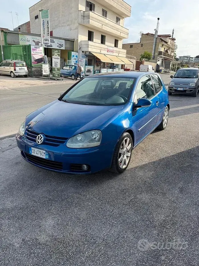 Usata VW Golf IV Comfortline 140 CV (102 kW) 2004 Berlina